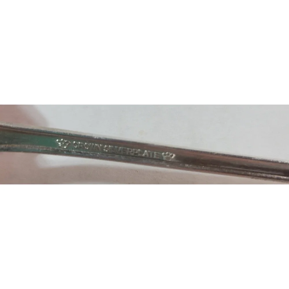 Crown Silverplate Cocktail Fork Vintage Seafood Oyster Shell Floral Handle 7.5in